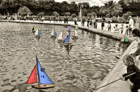 Boats at Luxembourg gardens