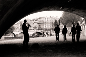 Under Paris bridges